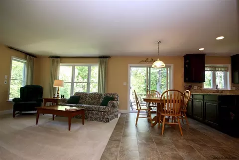 169 Hasgate Dr, Delmar, NY 12054 photo 17
