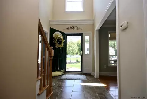 169 Hasgate Dr, Delmar, NY 12054 photo 3