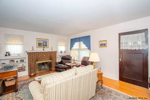 1150 Ardsley Rd, Schenectady, NY 12308 photo 3