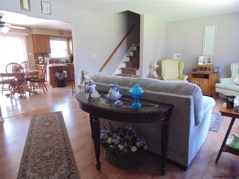 1159 Wavell Rd, Schenectady, NY 12303 photo 9