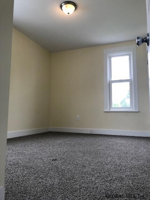 32 Chiswell St, Schenectady, NY 12304 photo 11