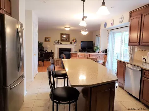 9 Swan Pl, Slingerlands, NY 12159 photo 15