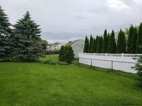 9 Swan Pl, Slingerlands, NY 12159 photo 29