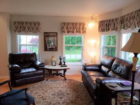 9 Swan Pl, Slingerlands, NY 12159 photo 7