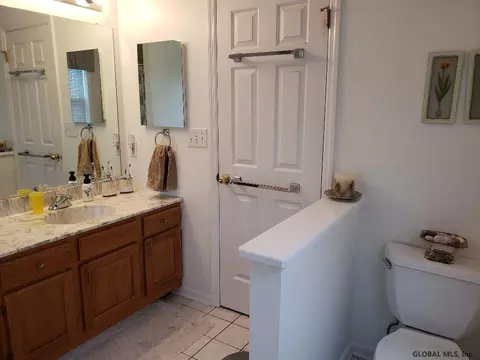 9 Swan Pl, Slingerlands, NY 12159 photo 22