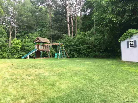 7 Thyme Cir, Rexford, NY 12148 photo 51