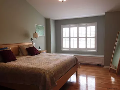 7 Thyme Cir, Rexford, NY 12148 photo 25