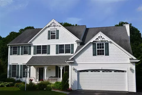 512 Normanskill Pl, Slingerlands, NY 12159 photo 1