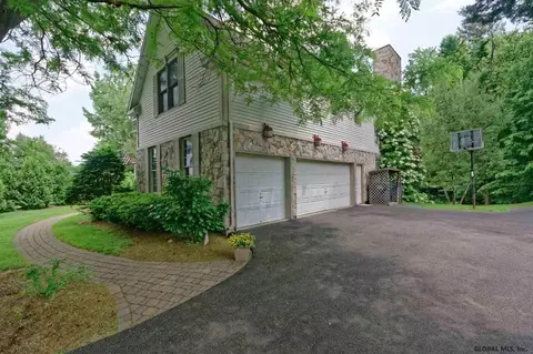 30 Bluestone Rdg, Halfmoon, NY 12065 photo 63