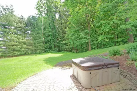30 Bluestone Rdg, Halfmoon, NY 12065 photo 59