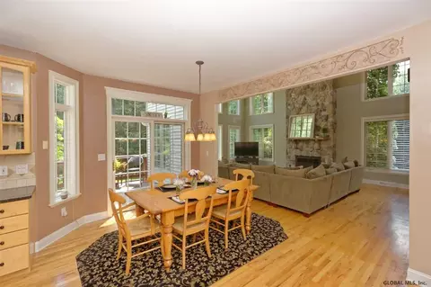 30 Bluestone Rdg, Halfmoon, NY 12065 photo 20