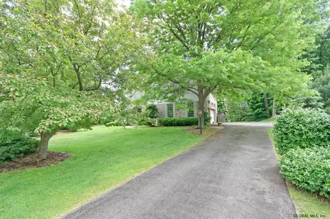 30 Bluestone Rdg, Halfmoon, NY 12065 photo 64