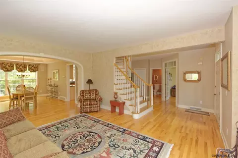 30 Bluestone Rdg, Halfmoon, NY 12065 photo 10