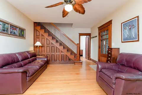 23 Glendale Ave, Delmar, NY 12054 photo 5