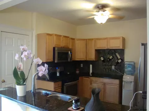 17 Marshall Ave, Schenectady, NY 12304 photo 7