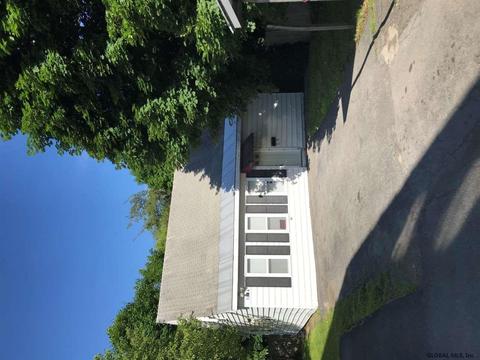 1070 Webster St, Schenectady, NY 12303 photo 2