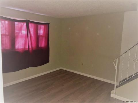 1070 Webster St, Schenectady, NY 12303 photo 5