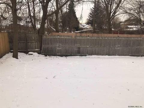 1070 Webster St, Schenectady, NY 12303 photo 10