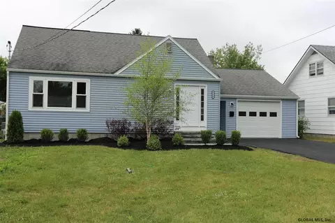 3219 Williams St, Schenectady, NY 12306 photo 1