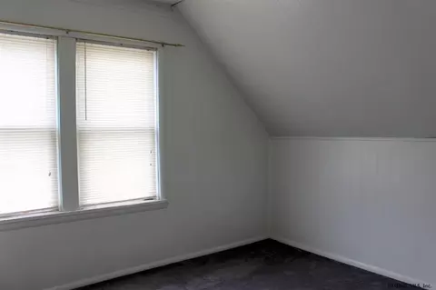 466 12th St, Schenectady, NY 12306 photo 14