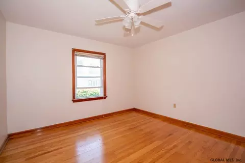 2440 3rd Ave, Schenectady, NY 12303 photo 16