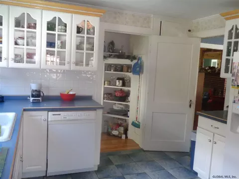 228 Maple St, Corinth, NY 12822 photo 16