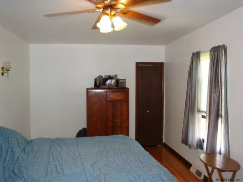 445 Twelfth St, Schenectady, NY 12306 photo 12