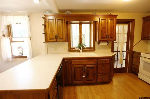 604 Riverside Ave, Schenectady, NY 12302 photo 7