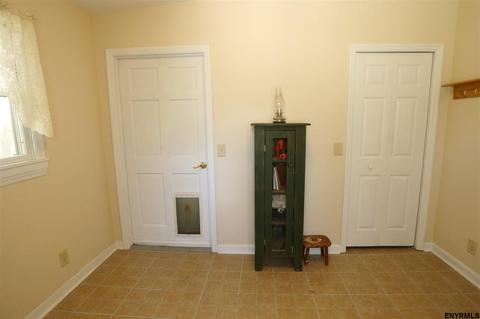 604 Riverside Ave, Schenectady, NY 12302 photo 13