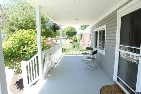 604 Riverside Ave, Schenectady, NY 12302 photo 4