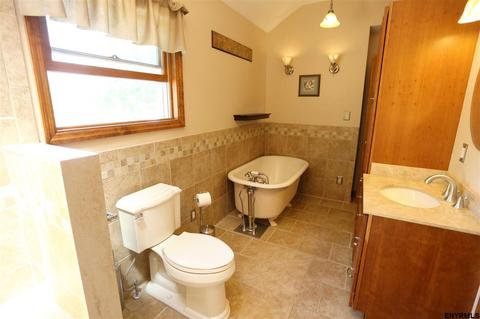 604 Riverside Ave, Schenectady, NY 12302 photo 31