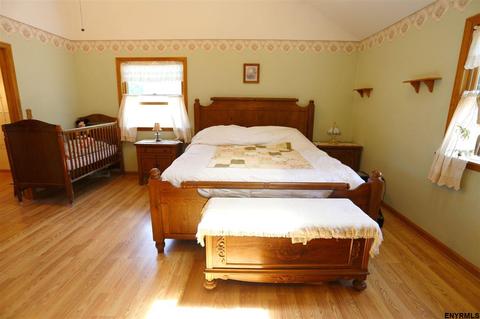 604 Riverside Ave, Schenectady, NY 12302 photo 25