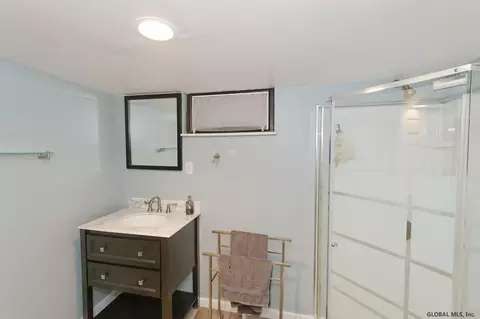 64 Hite Ct, Schenectady, NY 12303 photo 22