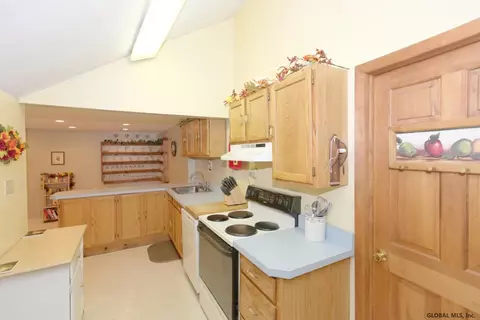 107 Maple Rd, Cobleskill, NY 12043 photo 10