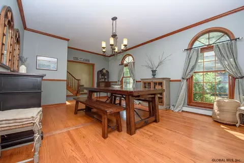 875 Upper Gregg Rd, Schenectady, NY 12306 photo 9