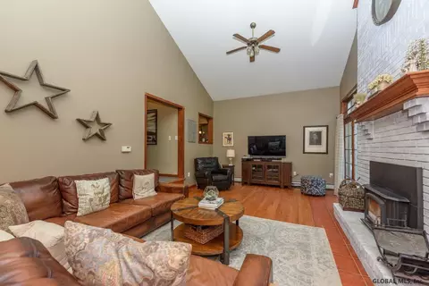 875 Upper Gregg Rd, Schenectady, NY 12306 photo 15