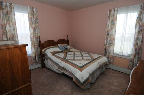 1220 Trinity Ave, Schenectady, NY 12306 photo 9