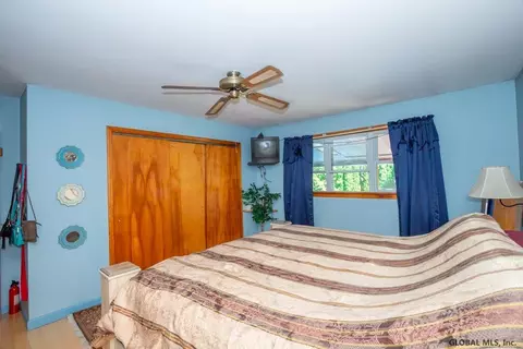 170 Manchester Rd, Schenectady, NY 12304 photo 27
