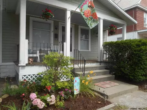 23 Spruce St, Schenectady, NY 12304 photo 22