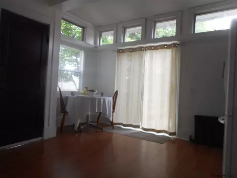 23 Spruce St, Schenectady, NY 12304 photo 21