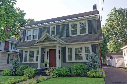 1194 Phoenix Ave, Schenectady, NY 12308 photo 1