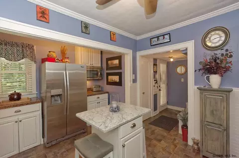 1194 Phoenix Ave, Schenectady, NY 12308 photo 8