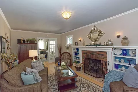1194 Phoenix Ave, Schenectady, NY 12308 photo 10
