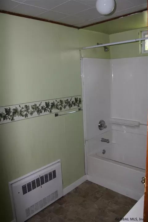 196 Macarthur Ave, Cobleskill, NY 12043 photo 18