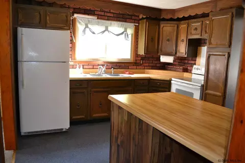 765 Main St, Corinth, NY 12822 photo 3