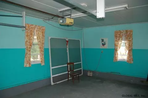 73 Turnpike Rd, Eagle Bridge, NY 12057 photo 6