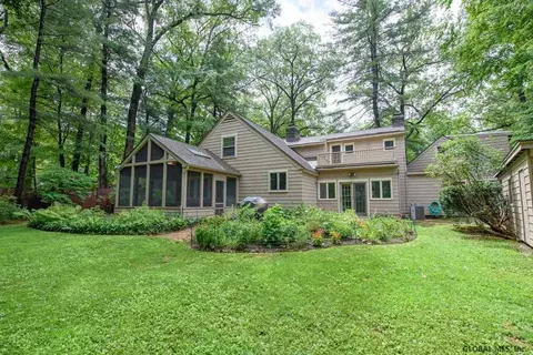 10 Lyons Ave, Delmar, NY 12054 photo 40