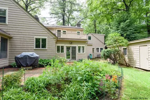 10 Lyons Ave, Delmar, NY 12054 photo 42