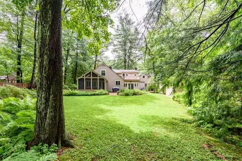 10 Lyons Ave, Delmar, NY 12054 photo 39