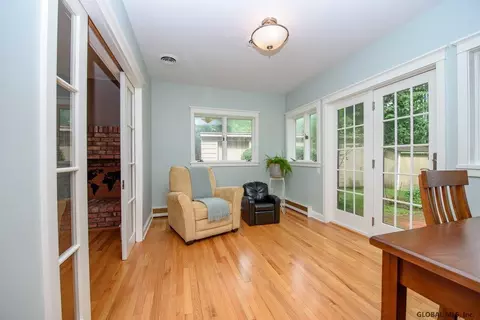 10 Lyons Ave, Delmar, NY 12054 photo 21